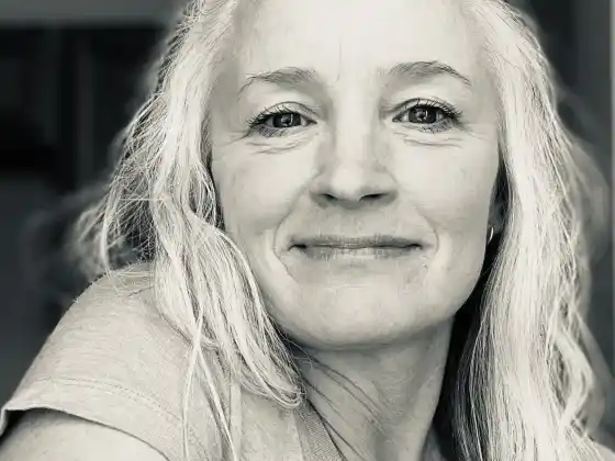 Lisa Knowlton,
                            Health & Wellness, Spirituality, Grief, Love and Relationships, Personal Development & Coaching, Arts
                            Expert at Simposio de verano de 2022