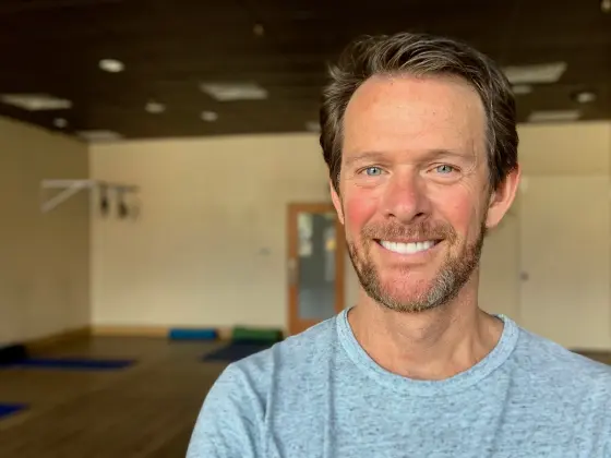 Jeff Bailey,
                            Spirituality, Spirituality, Health & Wellness, Health & Wellness, Health & Wellness, Yoga
                            Expert at செழித்து வளருங்கள் & சீரமைக்கவும்: இலையுதிர் கால ஆரோக்கிய வாரம் 2025